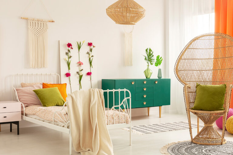 tips-for-creating-a-cozy-and-welcoming-bedroom-h1-01