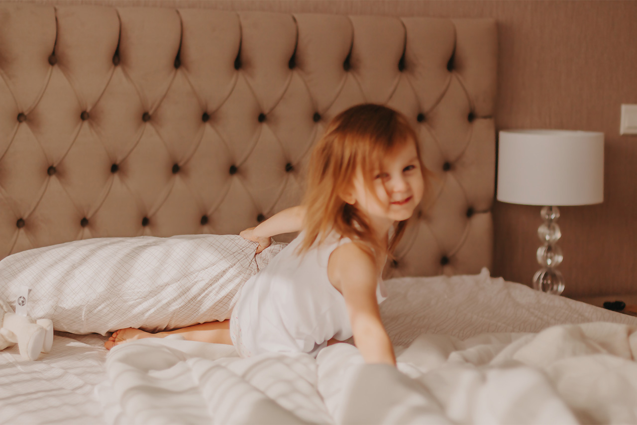 ทำไมการเลือกที่นอนที่เหมาะสมจึงสำคัญสำหรับเด็กที่เป็นภูมิแพ้